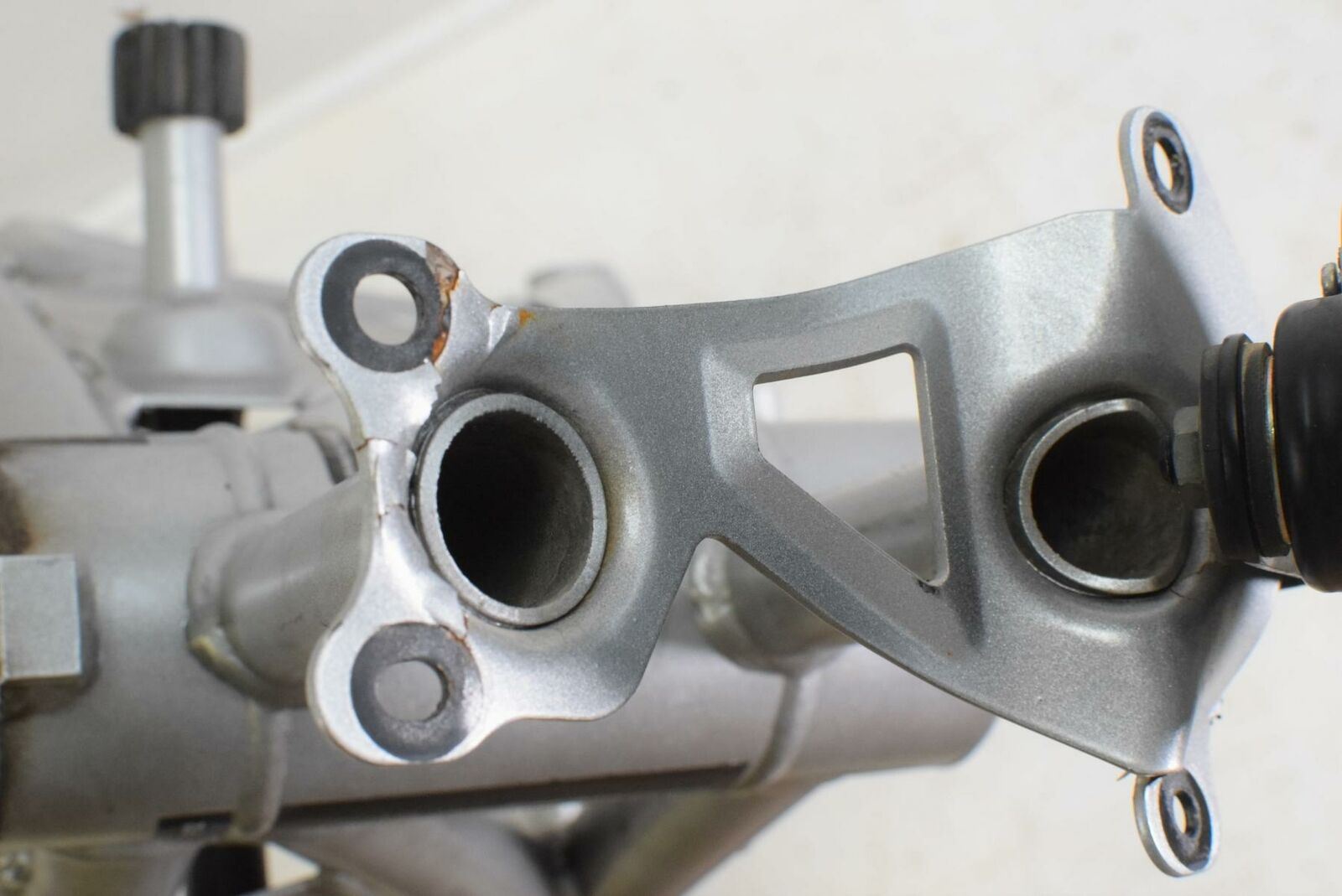 2011 Triumph Tiger 800XC 800 ABS Main Frame Chassis Straight Slvg T2071257 {{ shop.shopifyCountryName }} - Mototech271