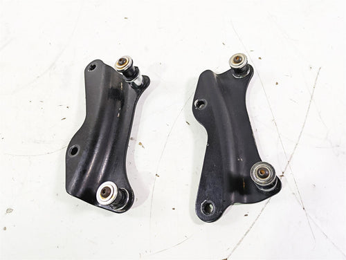 2016 Harley Touring FLTRX Road Glide Sissy Bar Mounts Quick Release 52300353 | Mototech271