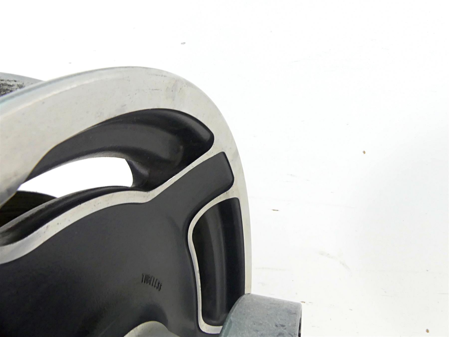 2008 Harley Touring FLHX Street Glide 16x3 Rear Wheel Rim - Read 43585-08 {{ shop.shopifyCountryName }} - Mototech271