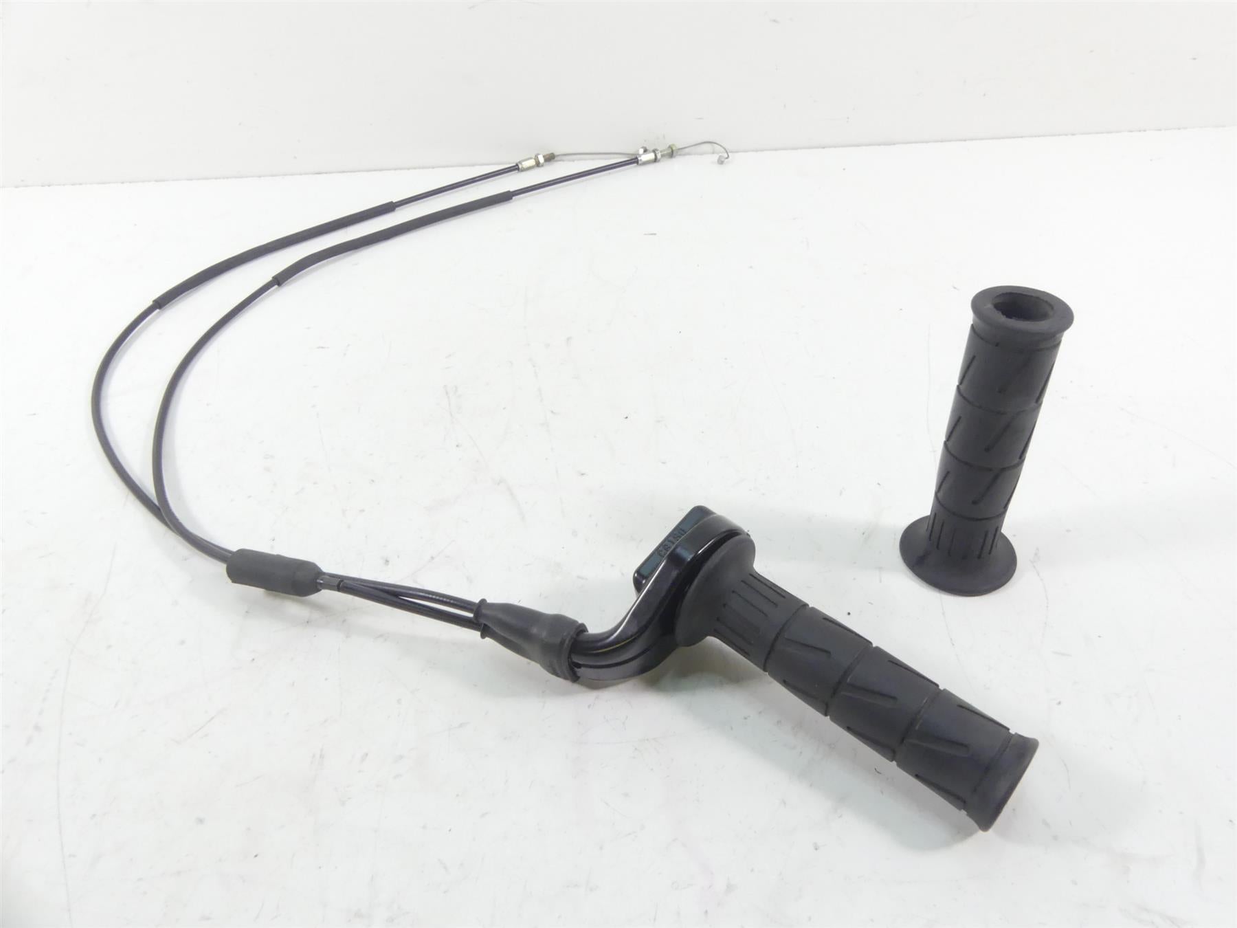 2015 Eric Buell Racing 1190SX Throttle Grip Cable Set N0151.1AY