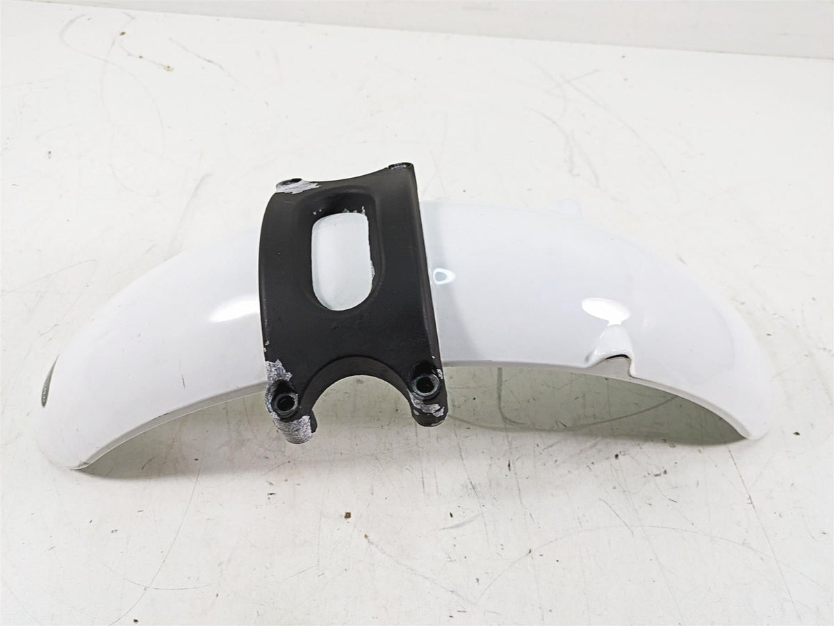 2013 Moto Guzzi V7 750 Stone White Front Fender & Bracket GU32434460 {{ shop.shopifyCountryName }} - Mototech271