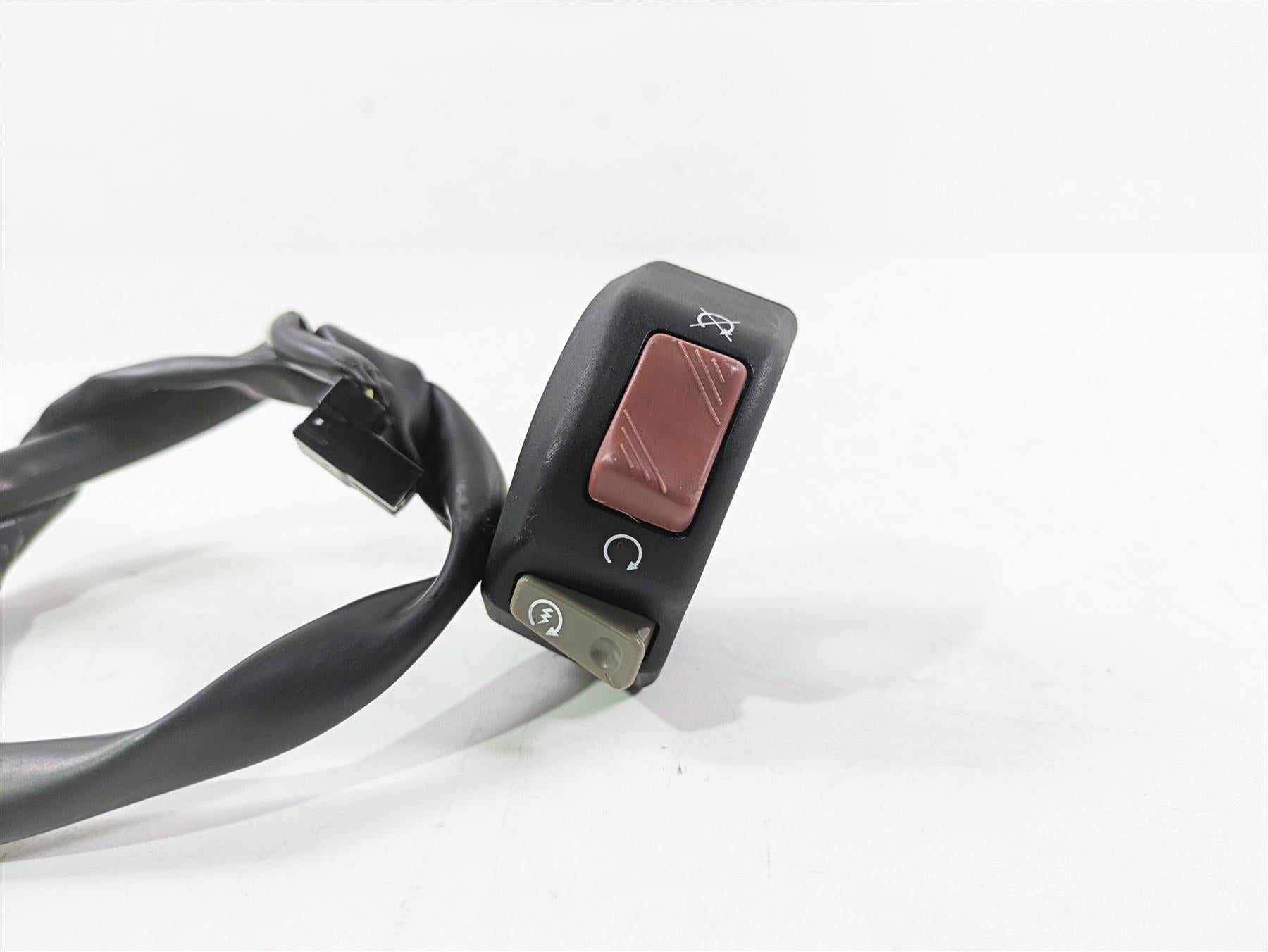 2020 Kawasaki ZX6R ZX636 Ninja Right Hand Control Switch Start Kill 46091-0421 {{ shop.shopifyCountryName }} - Mototech271