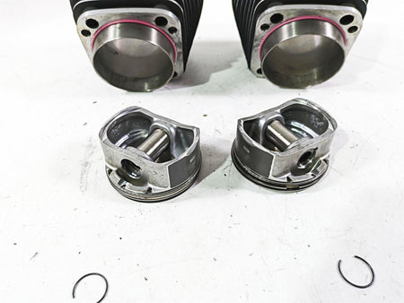 2015 Harley Touring FLHXS Street Glide Cylinder Jug & Piston Set -Read 16547-99A {{ shop.shopifyCountryName }} - Mototech271