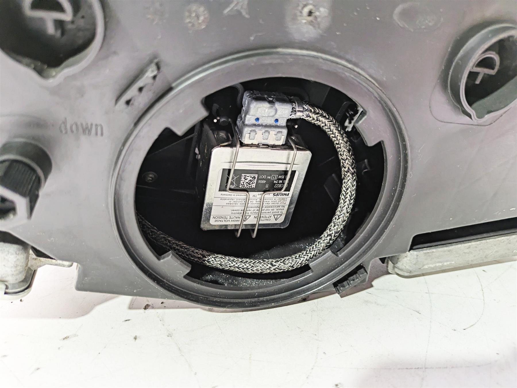 2015 BMW K1600 GT K48 Headlight Head Light PARTS ONLY 8554164 {{ shop.shopifyCountryName }} - Mototech271