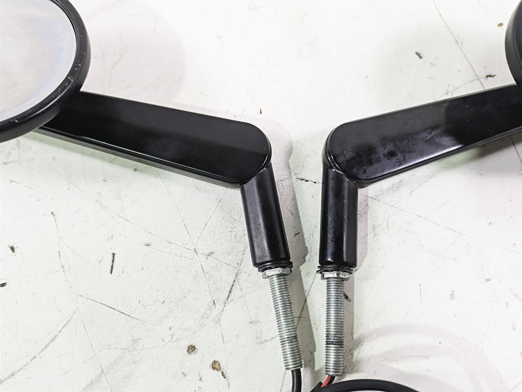 2012 Harley VRSCF Muscle V Rod Rear View Mirror Turn Signal Set 92094-09 {{ shop.shopifyCountryName }} - Mototech271