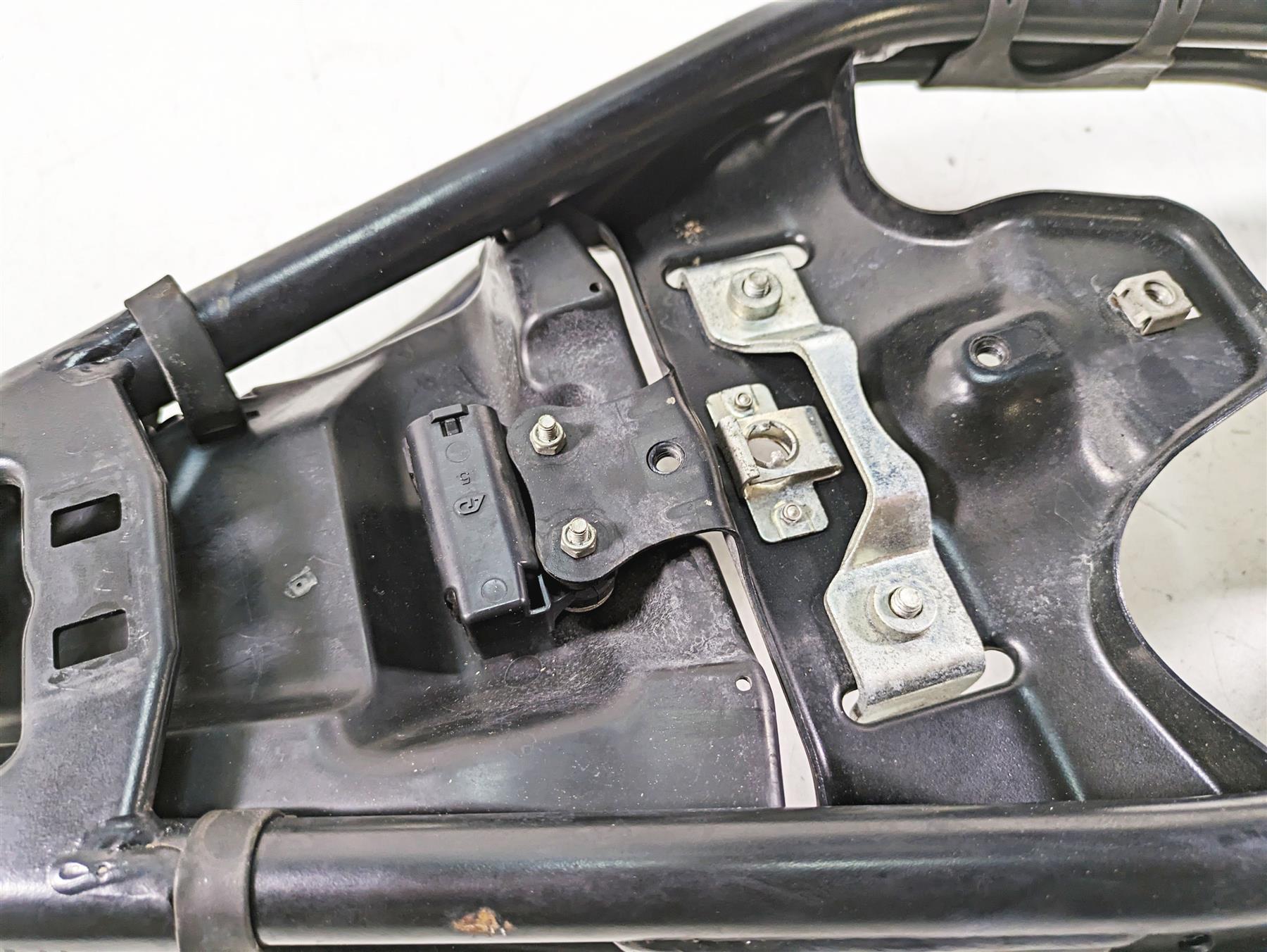 2013 MV Agusta F3 675 ERA Straight Subframe Sub Frame & Inner Fender 80A0B8276 {{ shop.shopifyCountryName }} - Mototech271