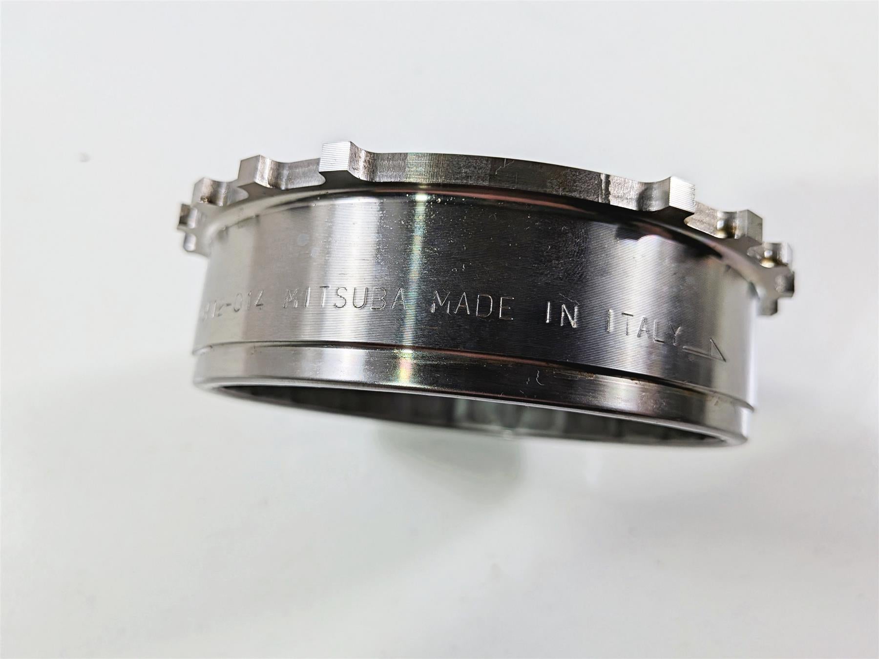 2019 Triumph Speed Triple RS 1050 Ignition Rotor Flywheel Fly Wheel T1300186 {{ shop.shopifyCountryName }} - Mototech271