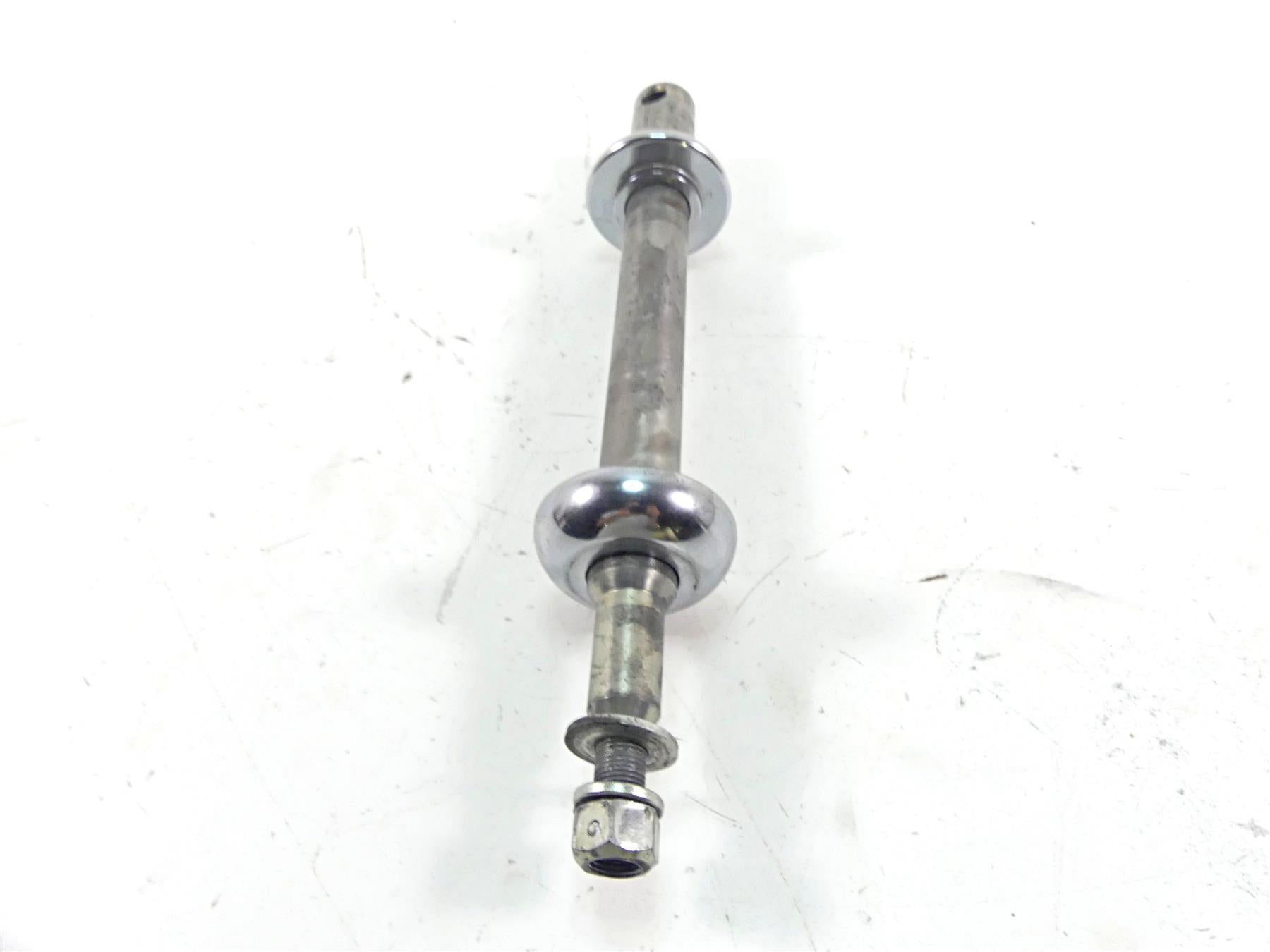 2006 Harley Touring FLHTCU SE E-Glide 1" Front Axle Wheel Spindle 43364-00 {{ shop.shopifyCountryName }} - Mototech271