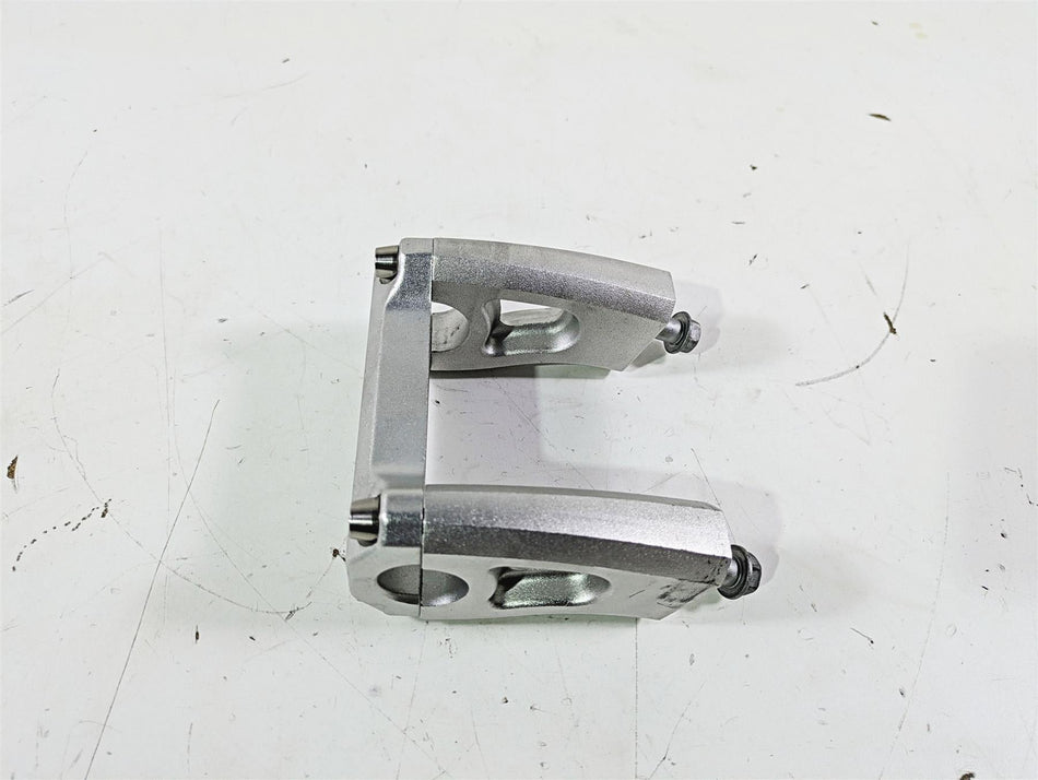 2016 Moto Guzzi Stelvio 1200 8V NTX Handlebar Risers Set 978042 978821 {{ shop.shopifyCountryName }} - Mototech271