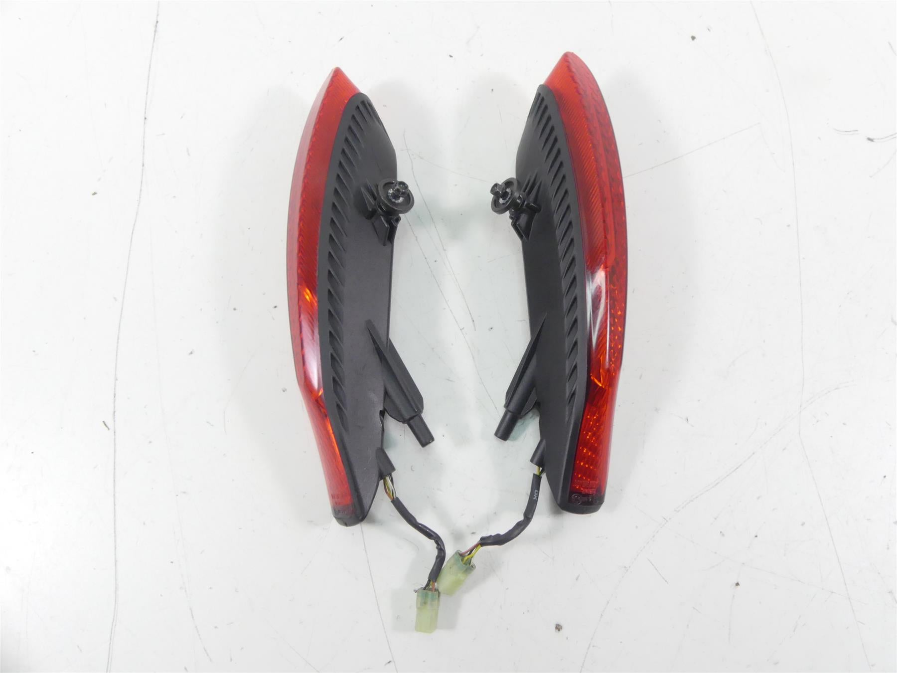 2015 Ducati Diavel Carbon Red Taillight Tail Light Rear Brake Lamp Set 52510413A {{ shop.shopifyCountryName }} - Mototech271