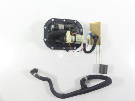 2015 Victory Cross Country Tour Fuel Gas Petrol Pump - Tested 2521171 {{ shop.shopifyCountryName }} - Mototech271