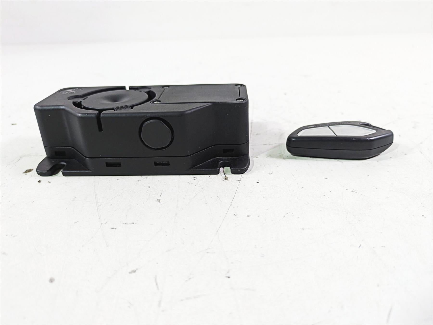 2014 BMW R1200 RT RTW K52 Alarm Control Unit Dwa Basic Low & Fob 77538554348 {{ shop.shopifyCountryName }} - Mototech271