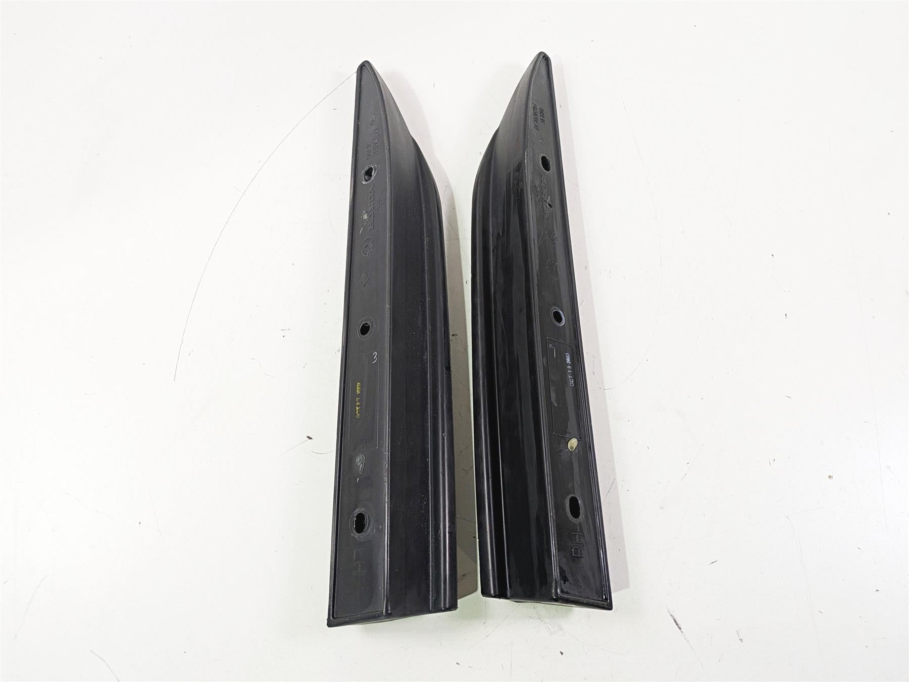 2004 Honda Aquatrax R-12X Left Right Sponson Stabilizer Set 74561-HW3-680 74551-HW3-680 {{ shop.shopifyCountryName }} - Mototech271