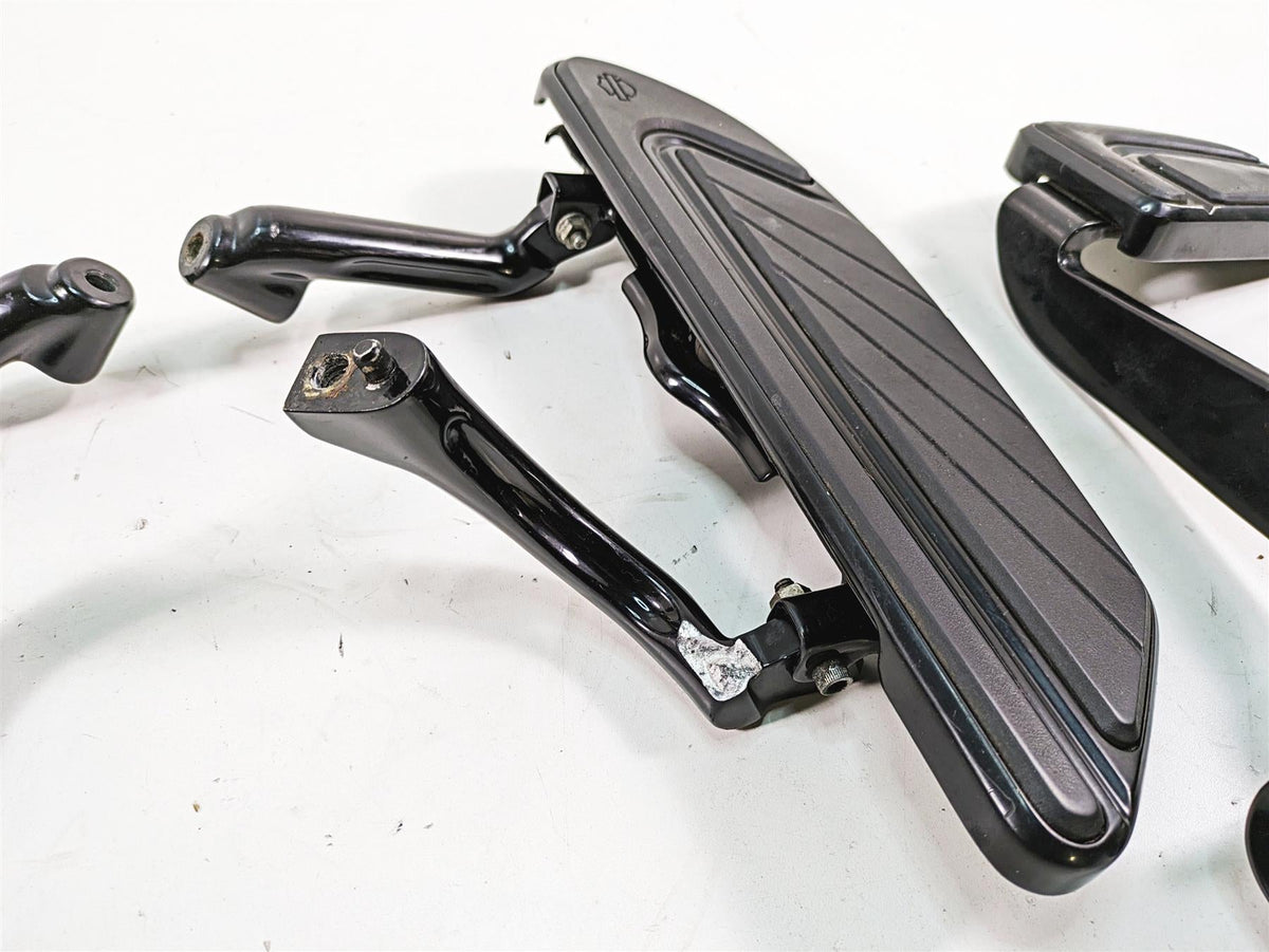 2018 Harley Touring FLHXSE CVO Street Glide Airflow Front Floor Board Set 50501265 {{ shop.shopifyCountryName }} - Mototech271