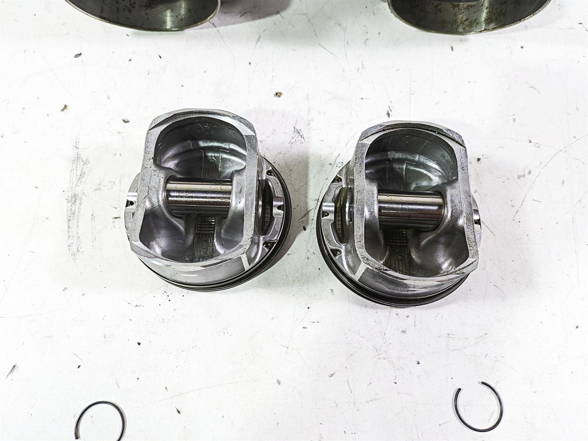 2015 Harley Touring FLHXS Street Glide Cylinder Jug & Piston Set -Read 16547-99A {{ shop.shopifyCountryName }} - Mototech271