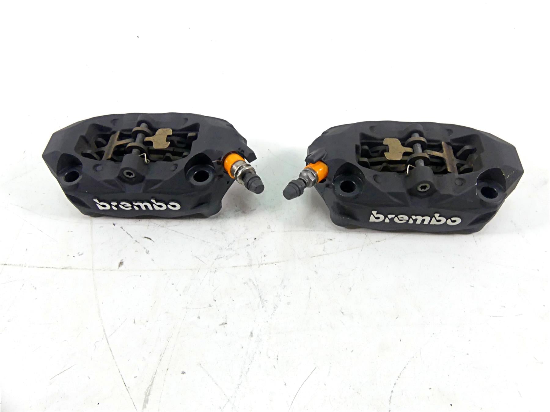 2016 BMW R1200GS Adv K51 Front Brembo Brake Caliper Set 34118556205 34118556206 | Mototech271