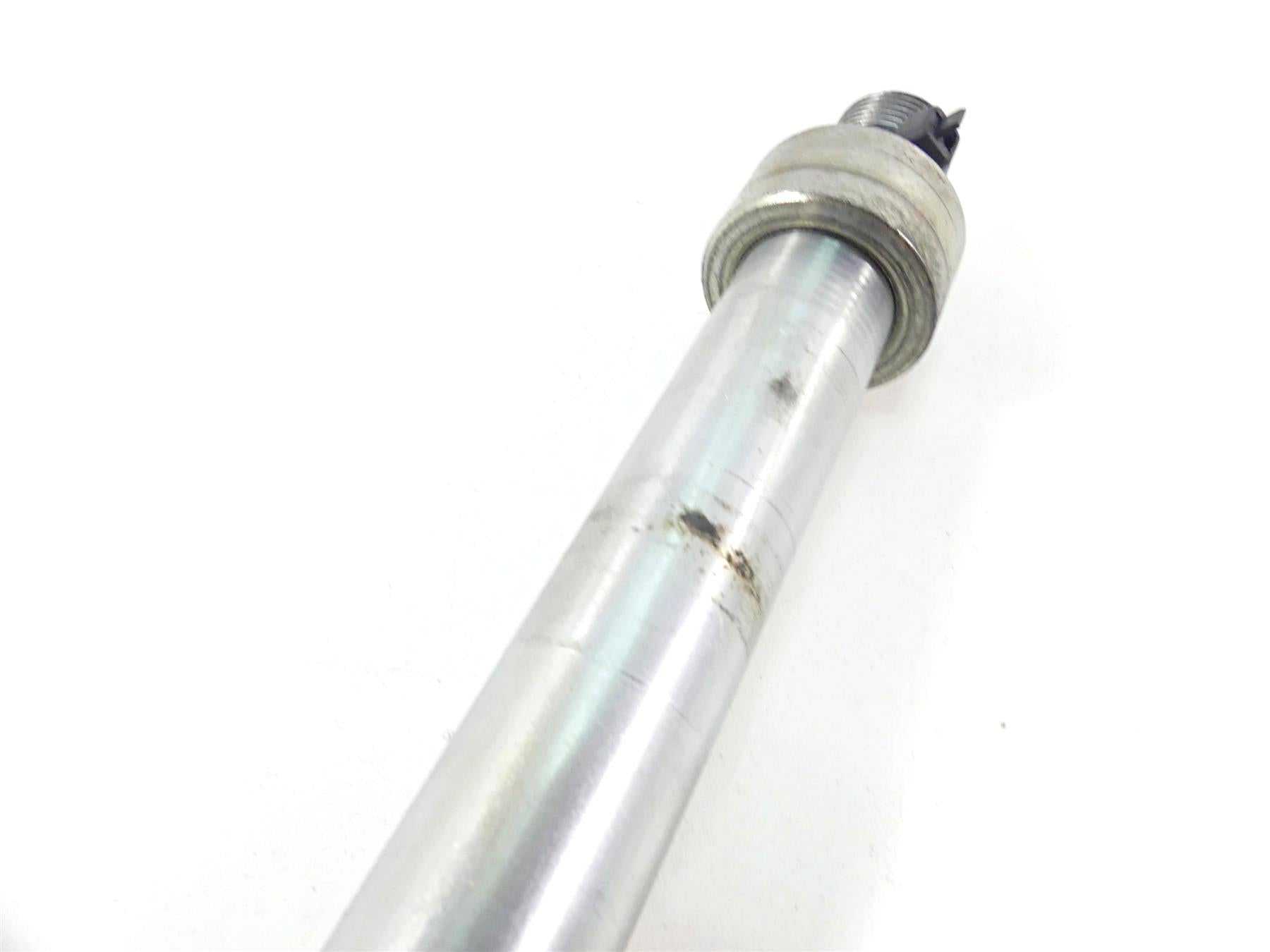 2011 Victory Cross Country Straight Front Wheel Spindle Axle 5137439 {{ shop.shopifyCountryName }} - Mototech271