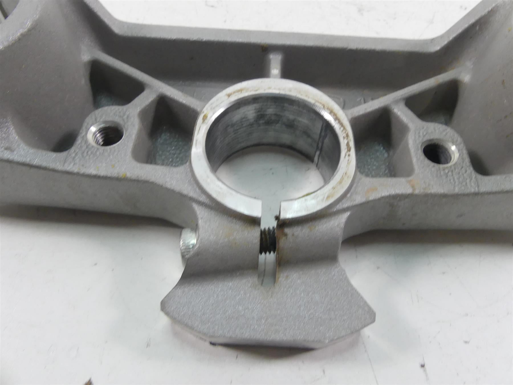 2020 Ducati Multistrada 1260 Enduro Upper Triple Tree Steering Clamp 34111681AA {{ shop.shopifyCountryName }} - Mototech271
