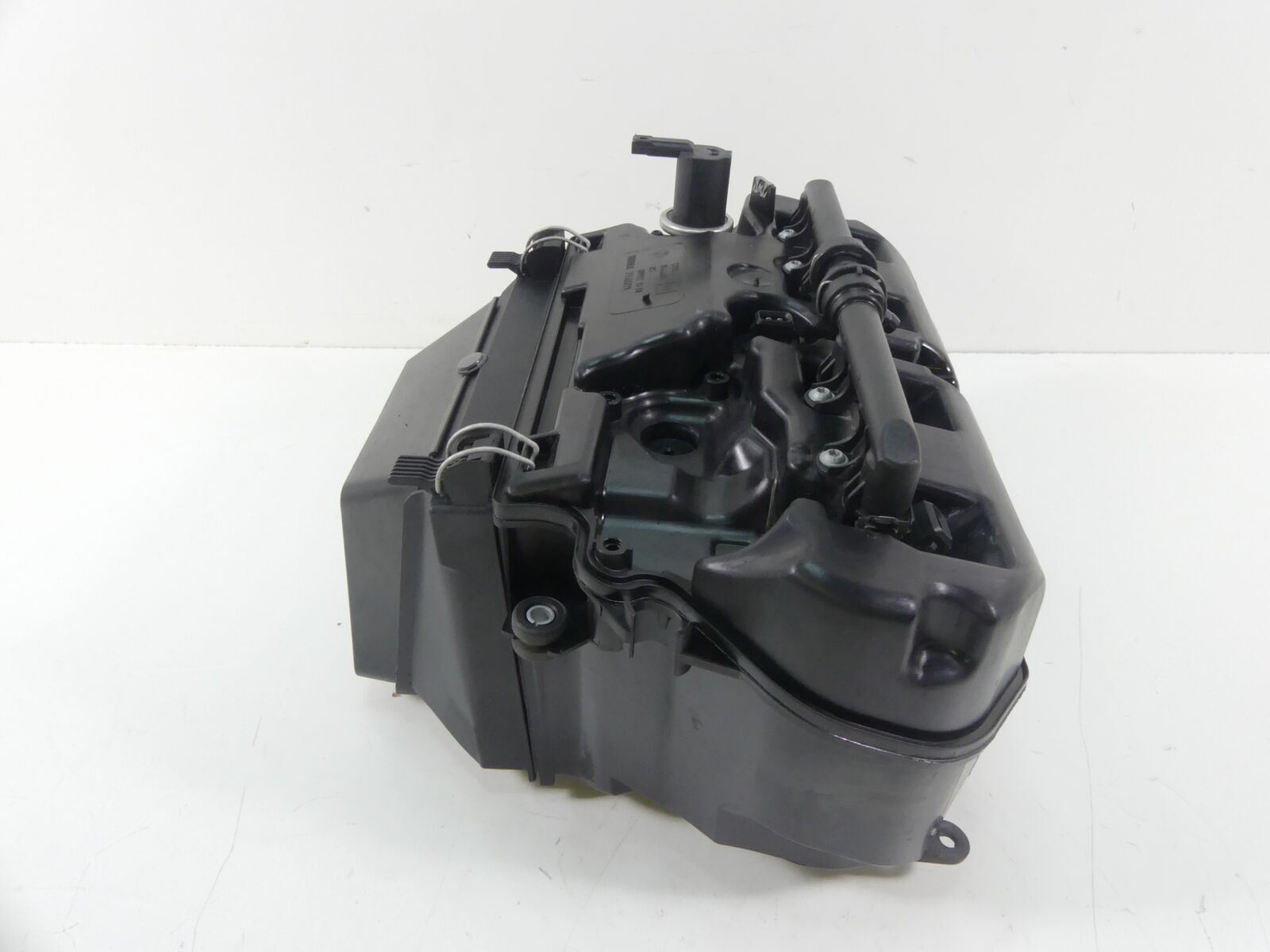 2018 BMW S1000XR K49 Air Filter Breather Cleaner Box Duct Inlet Set 13718544689 {{ shop.shopifyCountryName }} - Mototech271