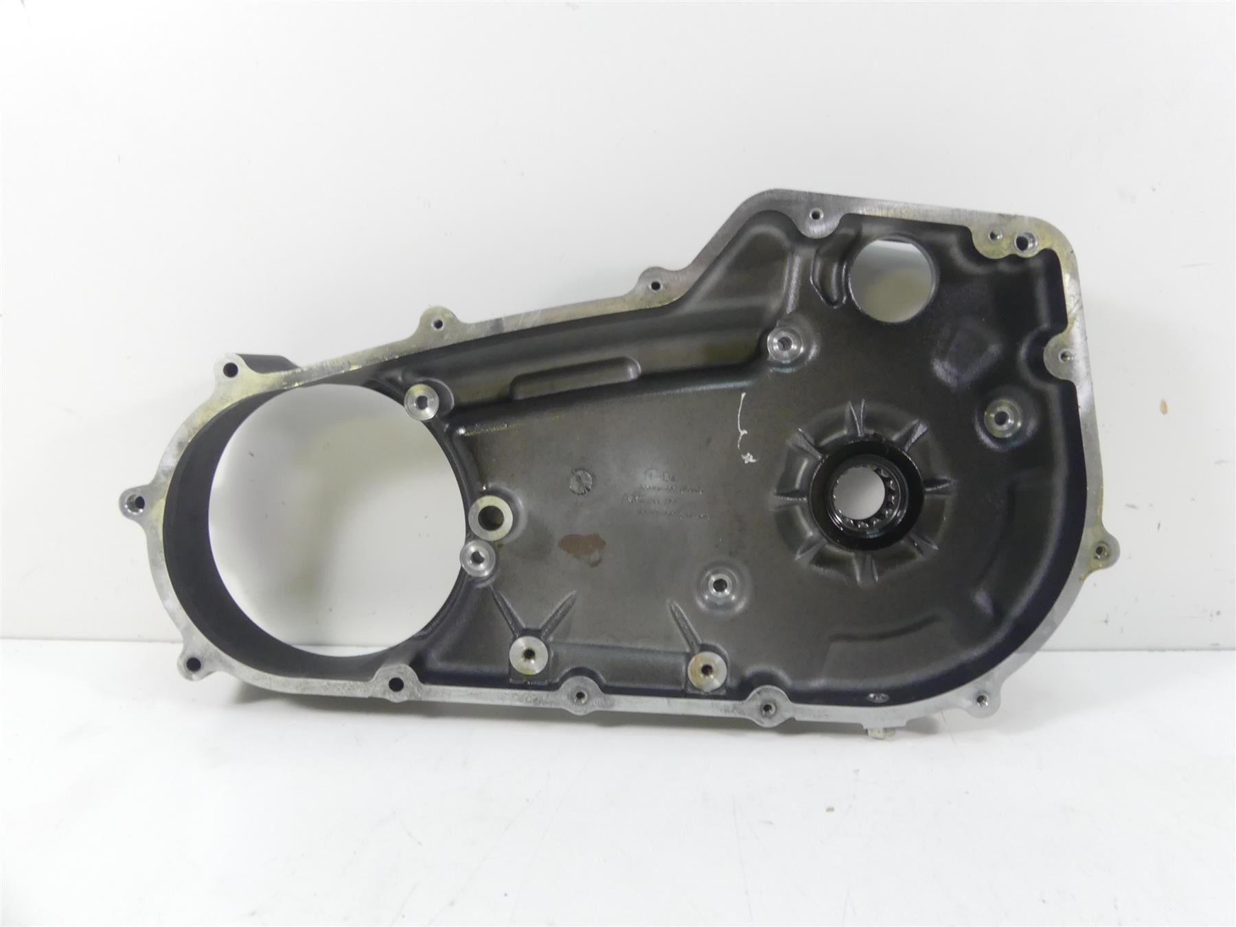 2017 Harley FLS Softail Slim Inner Primary Drive Clutch Cover 60681-06C {{ shop.shopifyCountryName }} - Mototech271
