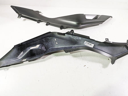 2014 BMW R1200 RT RTW K52 Tail Side Cover Fairing Set - Read 46638533567 {{ shop.shopifyCountryName }} - Mototech271