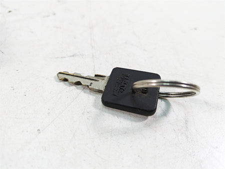 2007 Harley Sportster XL1200 C Ignition Switch + Key 71441-94 {{ shop.shopifyCountryName }} - Mototech271