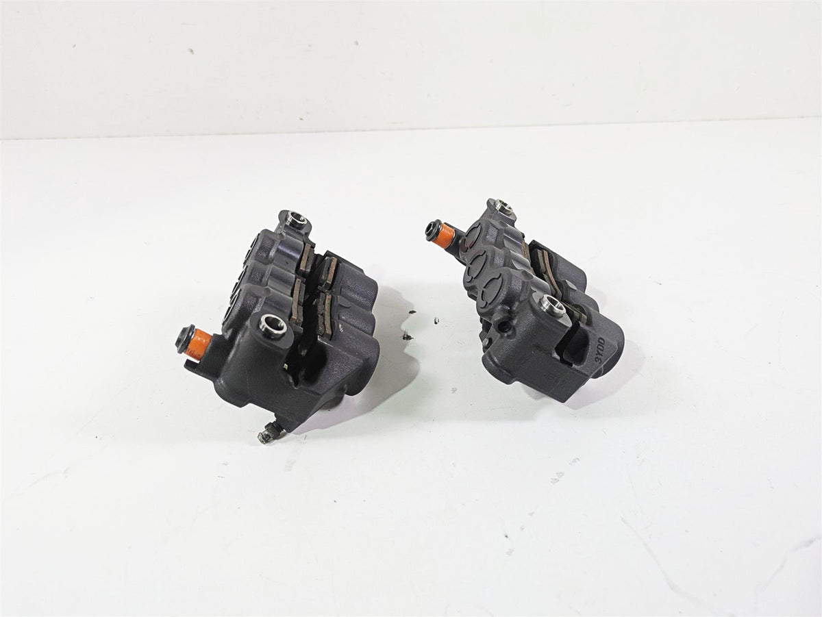 2014 Yamaha YZFR1 R1 RN22 6 Piston Front Brake Calipers 4C8-2580T-10 4C8-2580U {{ shop.shopifyCountryName }} - Mototech271