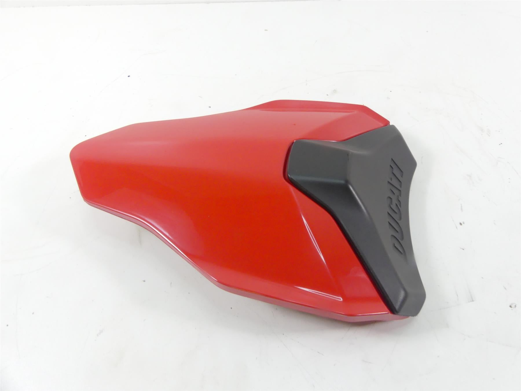 2008 Ducati 1098 S Rear Oem Red Passenger Seat Cover Cowl 24733071A {{ shop.shopifyCountryName }} - Mototech271