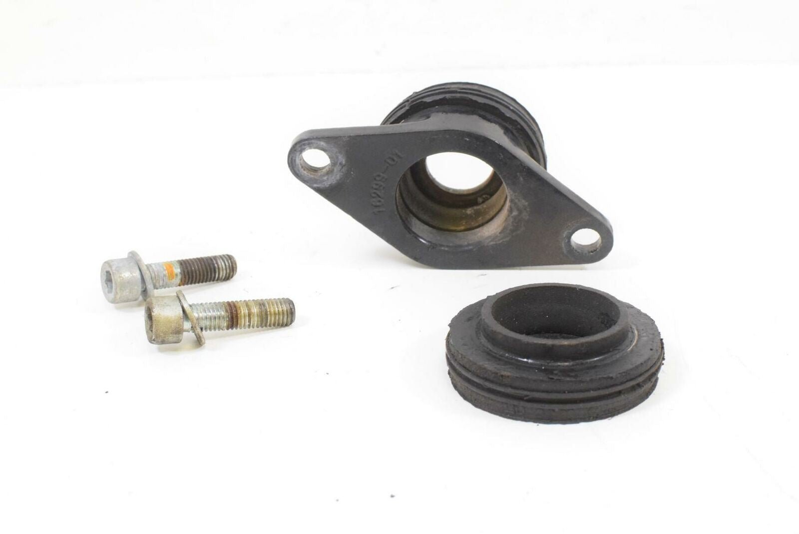 2006 Harley VRSCA V-Rod Engine To Frame Motor Mount Set 16307-05 {{ shop.shopifyCountryName }} - Mototech271