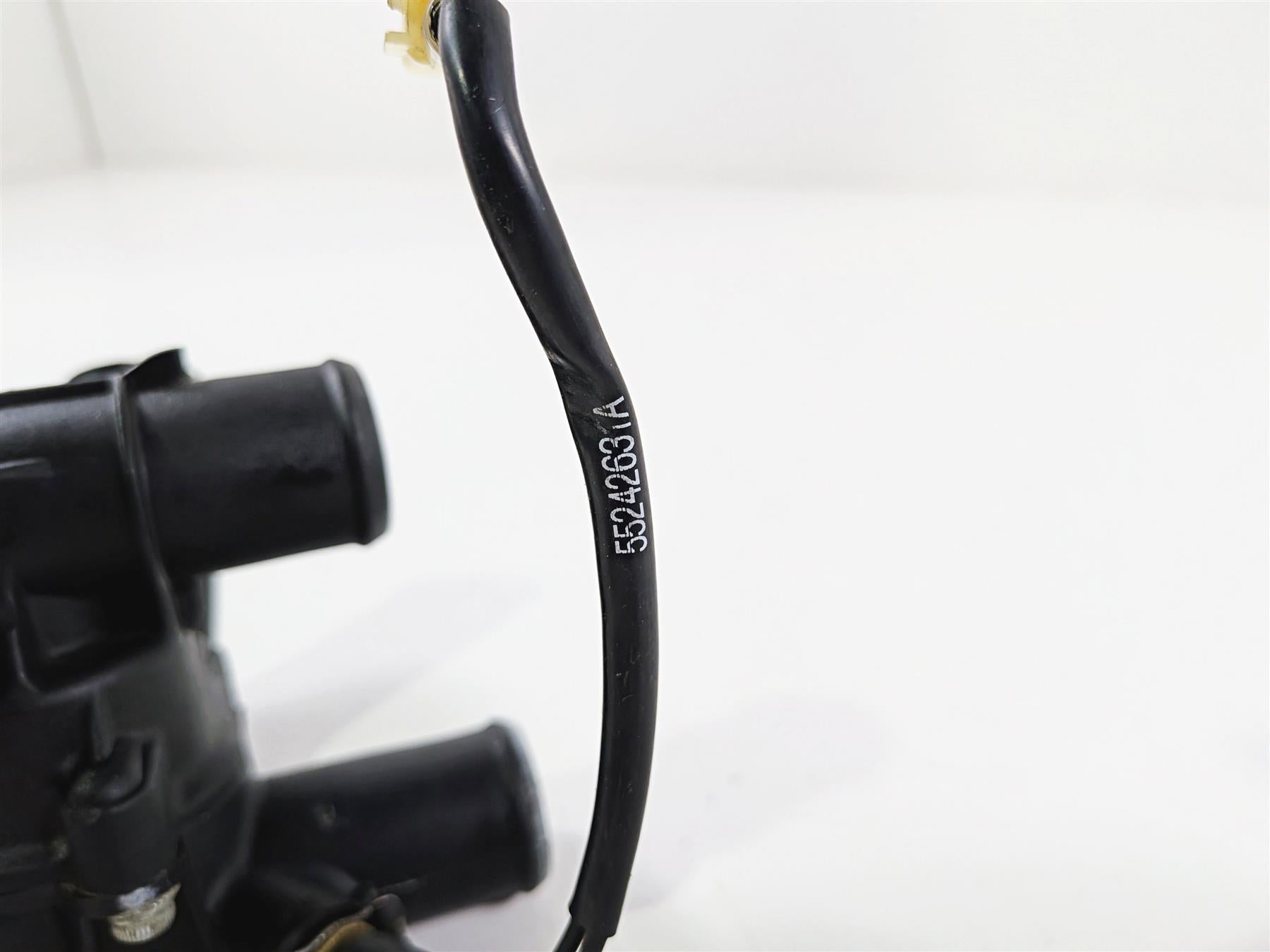 2017 Ducati Panigale 1299 Coolant Squirter Distributor Thermostat 55320122A-Mototech271