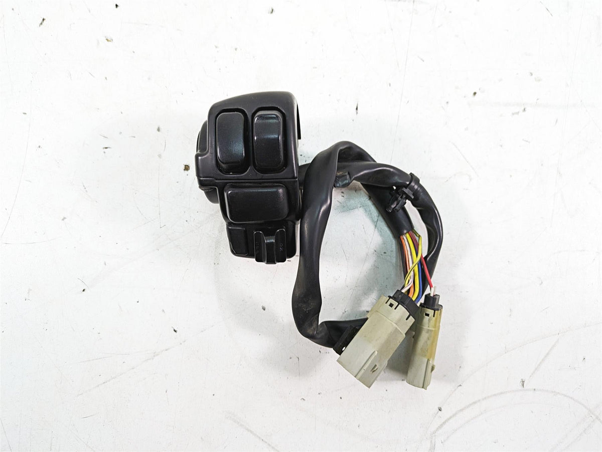 2011 Harley Touring FLHR Road King Left Hand Control Switch -Read 71684-06A {{ shop.shopifyCountryName }} - Mototech271