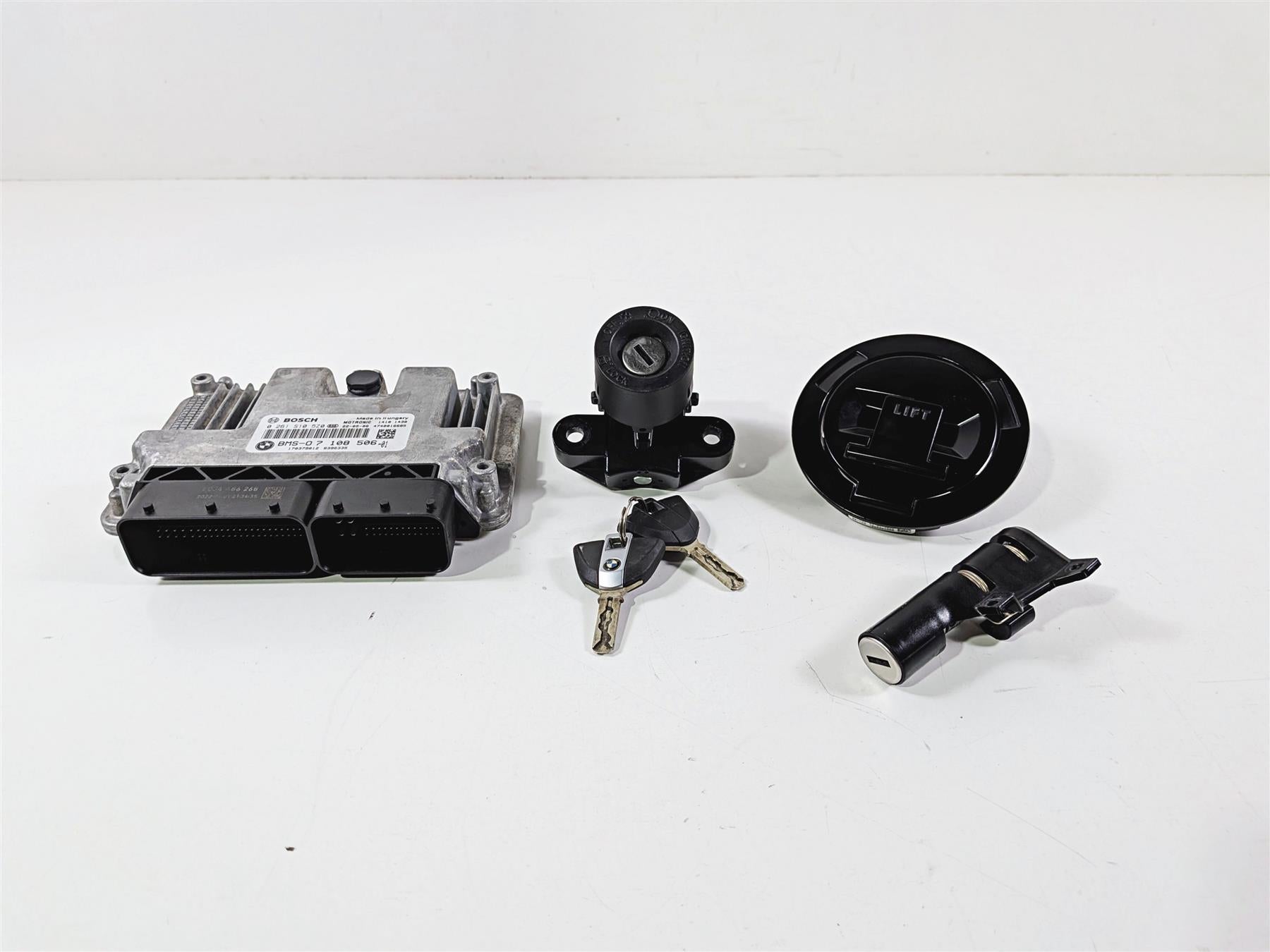 2022 BMW S1000RR K67 Cdi Ignition Switch Key Lock Set 13617108506 51257108720-Mototech271