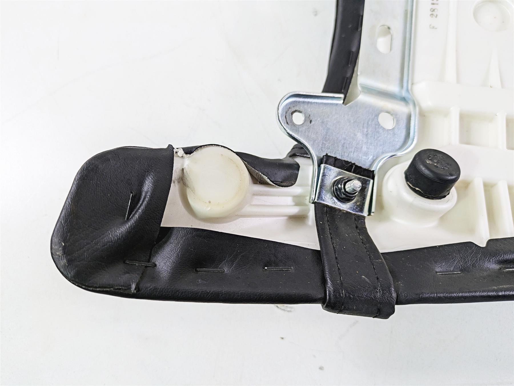 2016 Suzuki M109R VZR1800 Boulevard Rear Seat Saddle - Read 281322 45300-48G00 {{ shop.shopifyCountryName }} - Mototech271