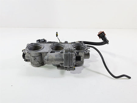 2019 Triumph Speed Triple RS 1050 Keihin Throttle Bodies & Injectors T1243540 {{ shop.shopifyCountryName }} - Mototech271