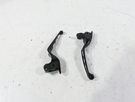 2015 Harley Touring FLHXS Street Glide Oem Edge Cut Lever Set 5311792 36700067 {{ shop.shopifyCountryName }} - Mototech271
