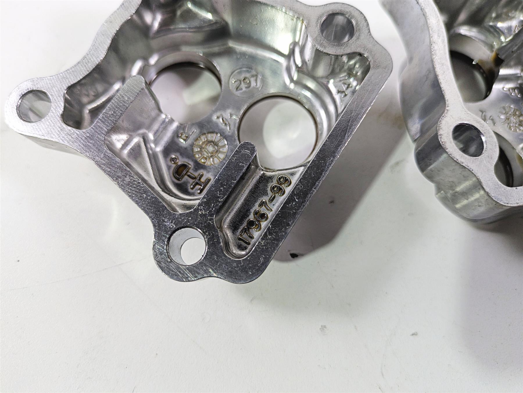 2014 Harley FXDF Dyna Fat Bob Lifter & Pushrod Cover Set 17965-99 {{ shop.shopifyCountryName }} - Mototech271