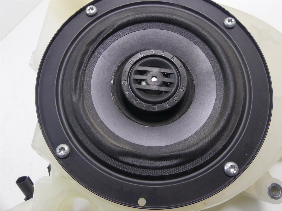 2014 Harley Touring FLHXS Street Glide Sp Front Right Speaker - Read 57000175 {{ shop.shopifyCountryName }} - Mototech271