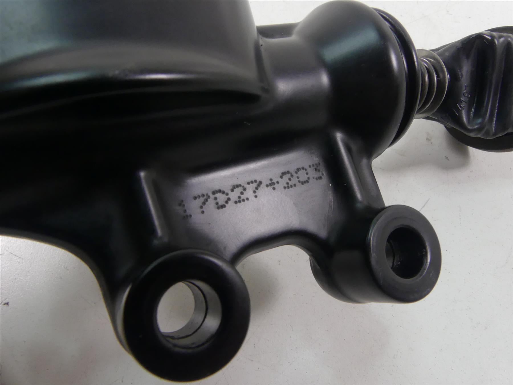 2017 Harley Touring FLHTKL Electra Glide Rear Brake Master Cylinder 41700028A {{ shop.shopifyCountryName }} - Mototech271
