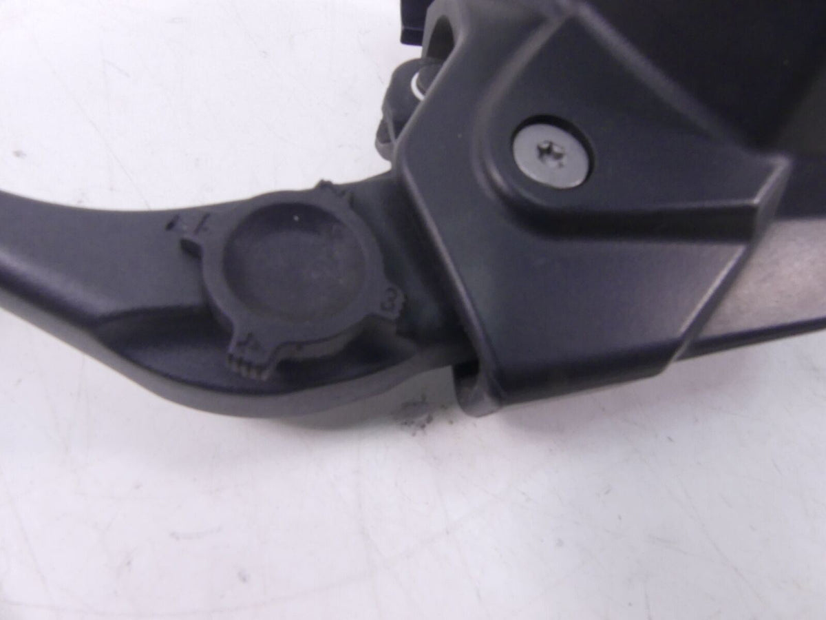 2018 BMW K1600 Bagger Front Brake Master Cylinder + Lever 32728561414 {{ shop.shopifyCountryName }} - Mototech271