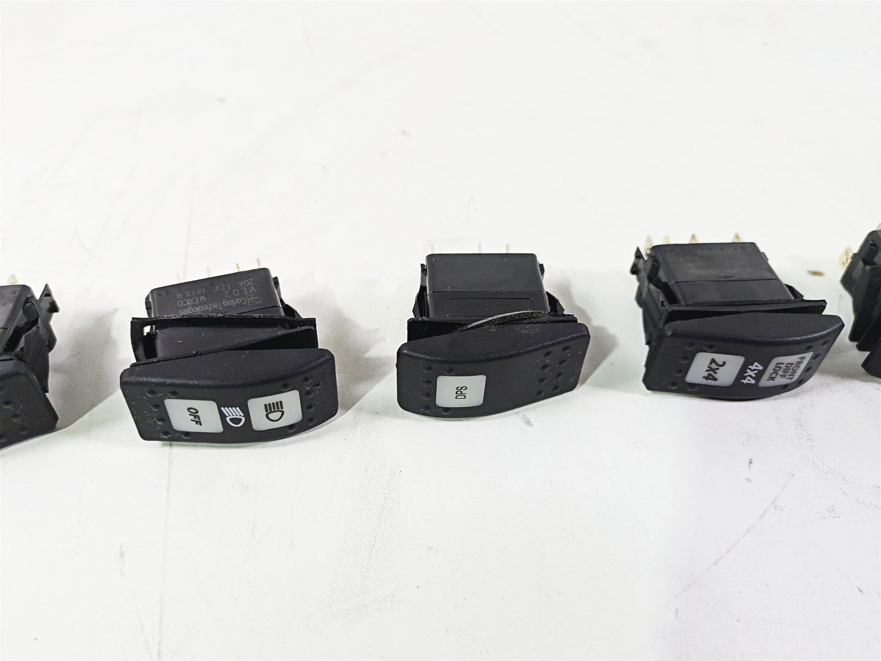 2018 Can Am Maverick X3 XRC Turbo R DPS Light Front Lock Switch 710004492 {{ shop.shopifyCountryName }} - Mototech271