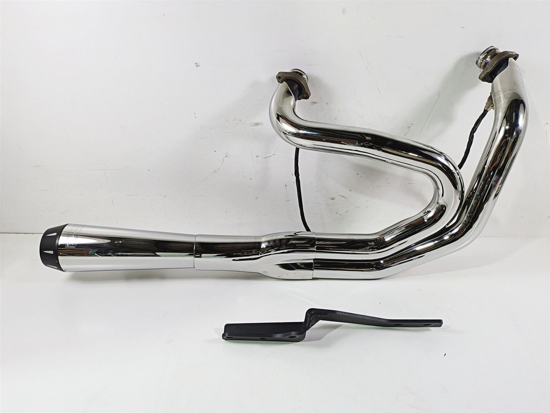 2011 Harley FXDC Dyna Super Glide Bassani Road Rage Exhaust System 1D32R | Mototech271