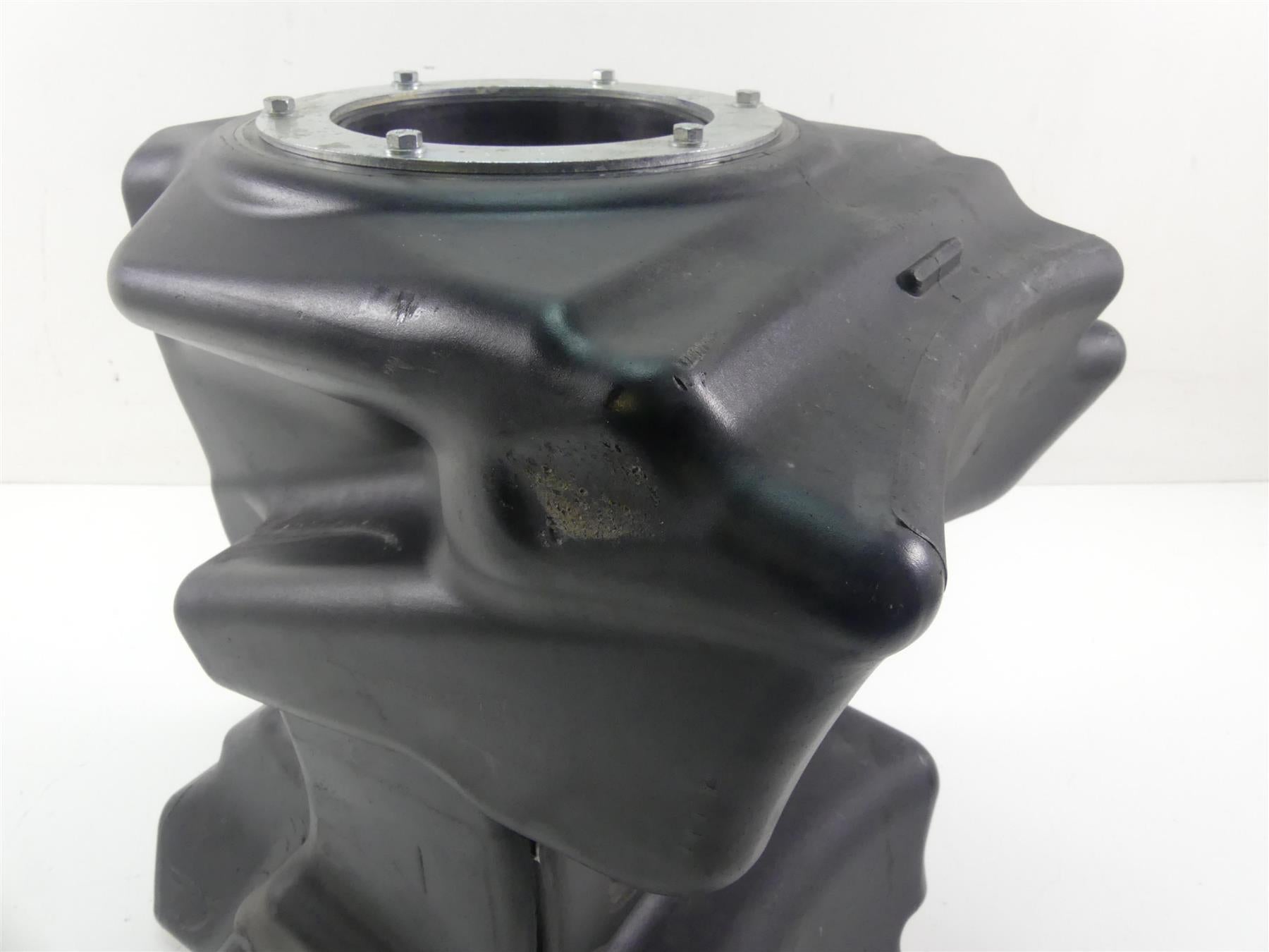 2011 Harley VRSCF Muscle Rod Plastic Fuel Gas Petrol Tank Reservoir 61328-07A {{ shop.shopifyCountryName }} - Mototech271