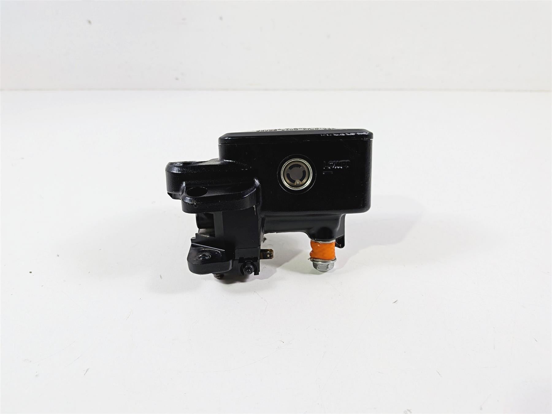 2014 Suzuki M109R VZR1800 Boulevard Front Brake Master Cylinder 59600-10FD0 {{ shop.shopifyCountryName }} - Mototech271