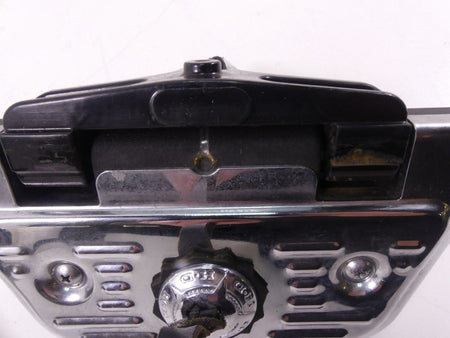 2001 Harley Touring FLHTCUI Electra Glide Passenger Floor Board Set 52719-93B {{ shop.shopifyCountryName }} - Mototech271