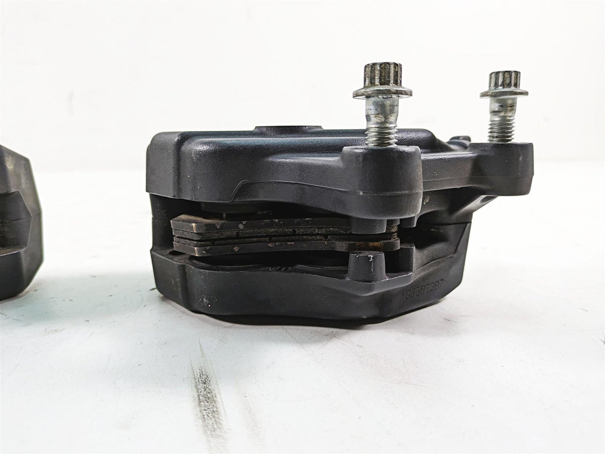 2019 Harley Touring FLHX Street Glide Front Brake Caliper Set 43027-08 44023-08 {{ shop.shopifyCountryName }} - Mototech271