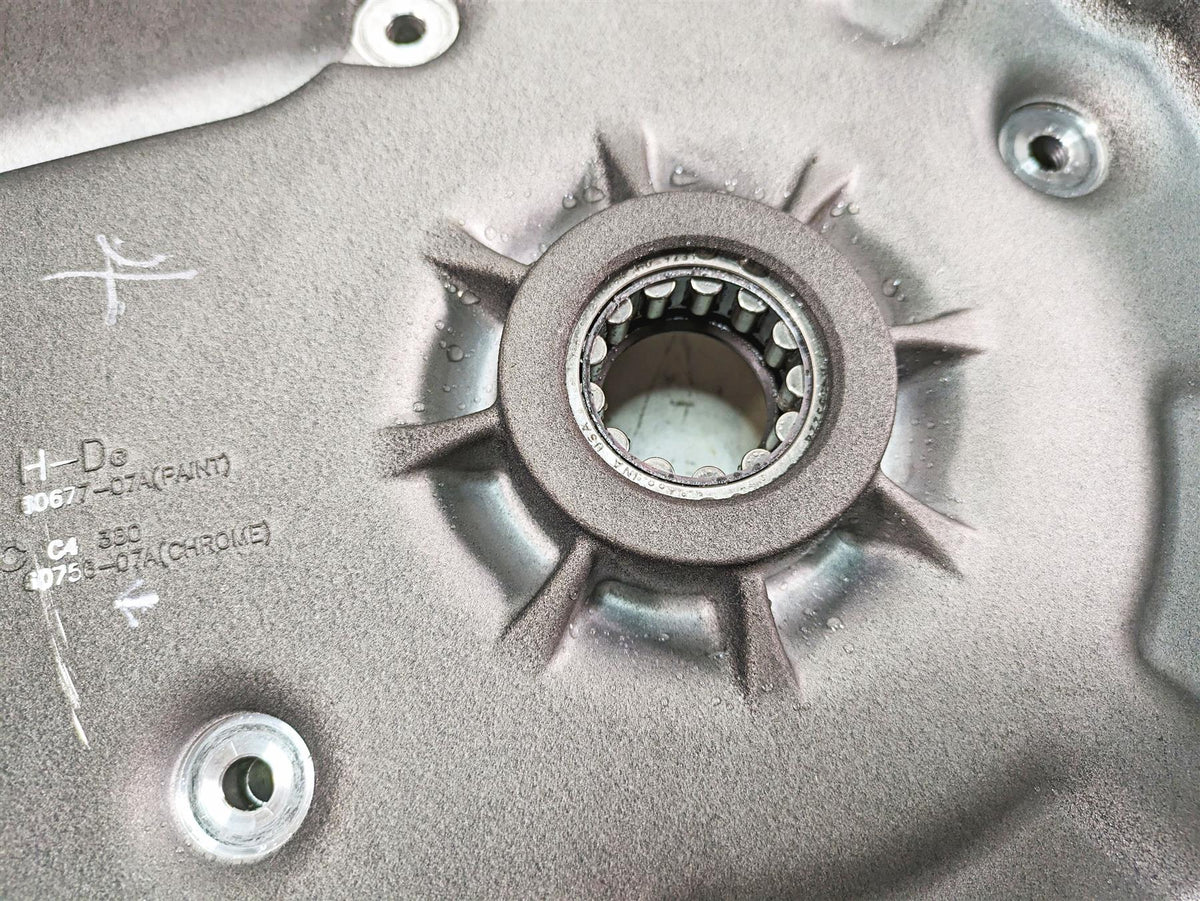 2008 Harley FLHTCU Electra Glide Inner Primary Drive Clutch Cover 60677-07A {{ shop.shopifyCountryName }} - Mototech271