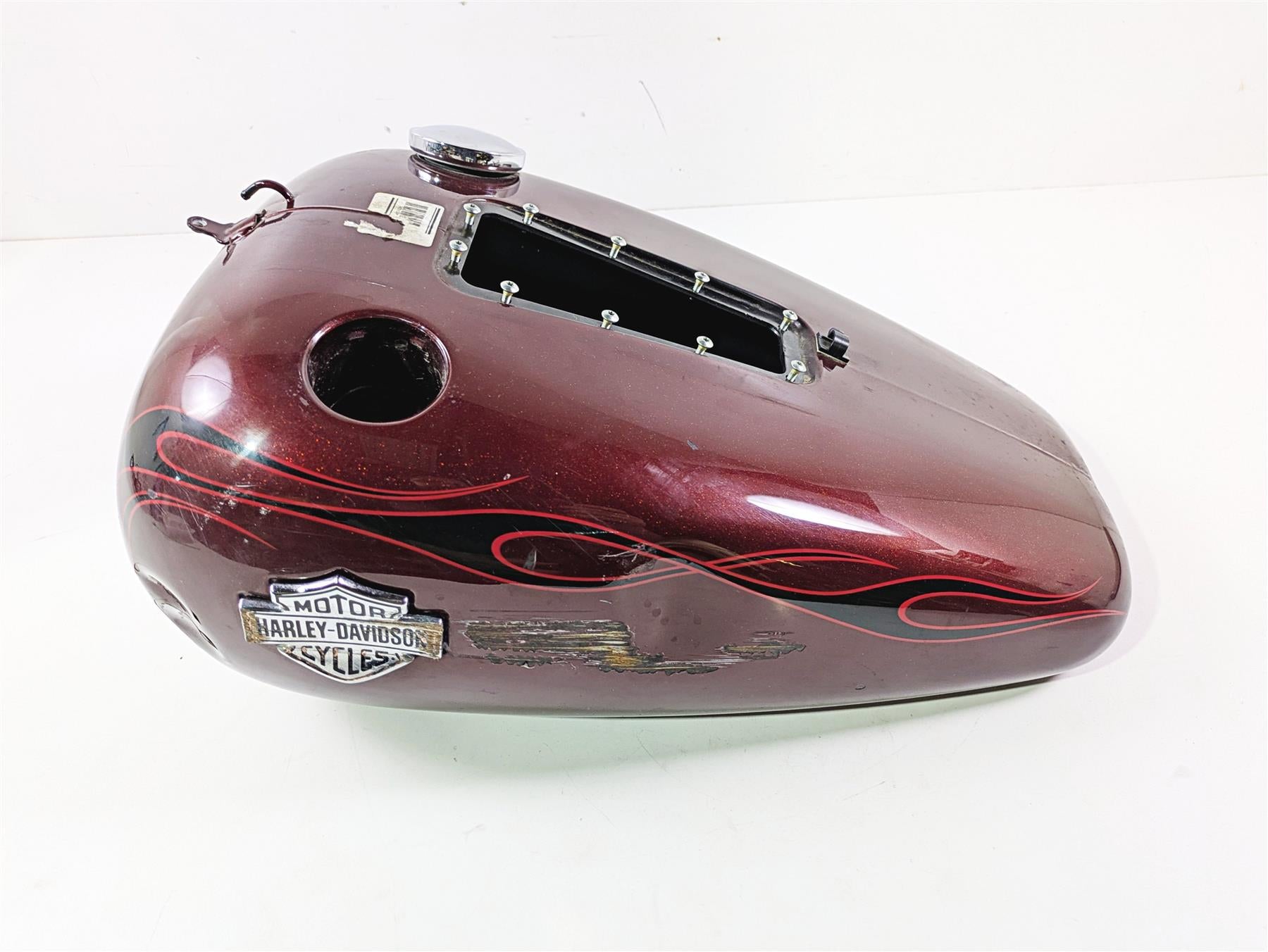 2008 Harley FXCWC Softail Rocker Fuel Gas Petrol Tank Crimson Red -Dent 62105-08 {{ shop.shopifyCountryName }} - Mototech271