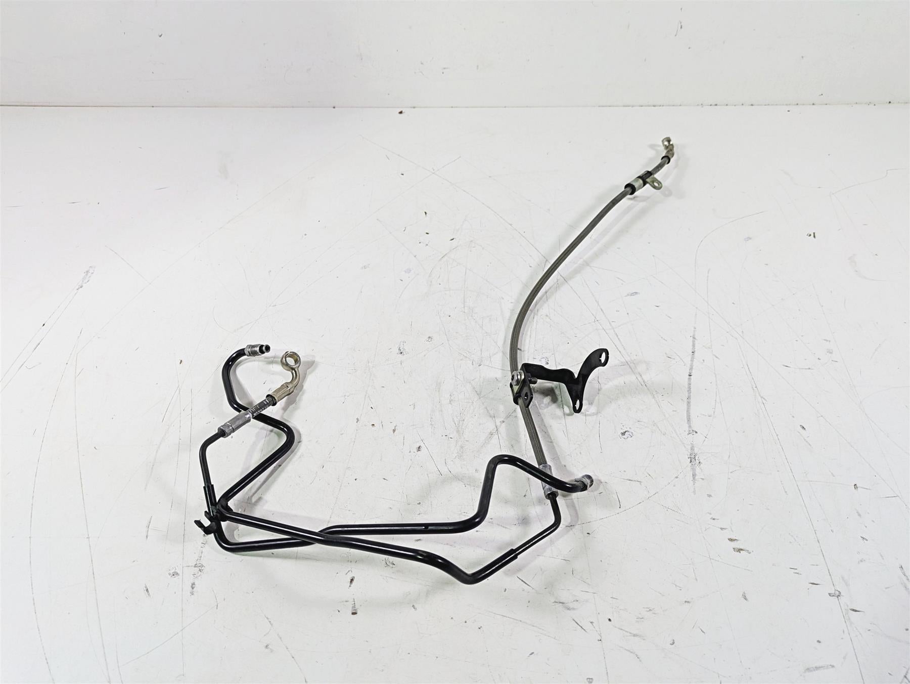 2020 Triumph Daytona 765 Moto2 Rear Abs Brake Line Hose Set T2022716 {{ shop.shopifyCountryName }} - Mototech271