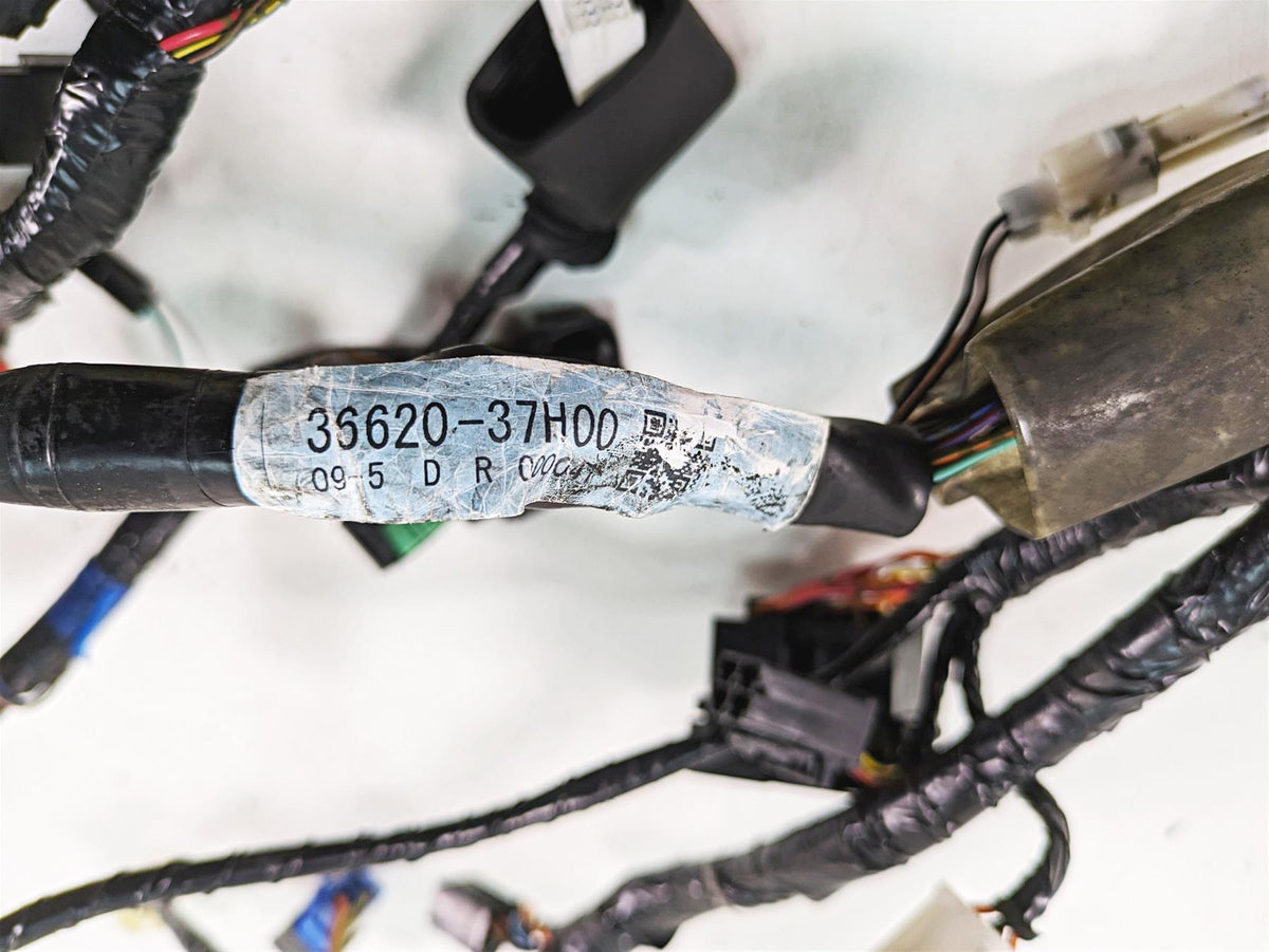 2009 Suzuki GSXR750 K9 Main Wiring Harness Loom - Read 36610-37H30 36610-37H31 {{ shop.shopifyCountryName }} - Mototech271
