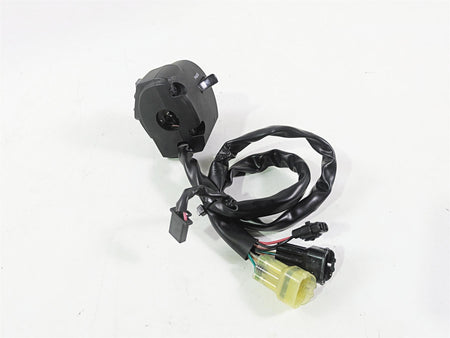 2020 Kawasaki ZX6R ZX636 Ninja Left Hand Control Switch 46091-0420 46091-0613 {{ shop.shopifyCountryName }} - Mototech271